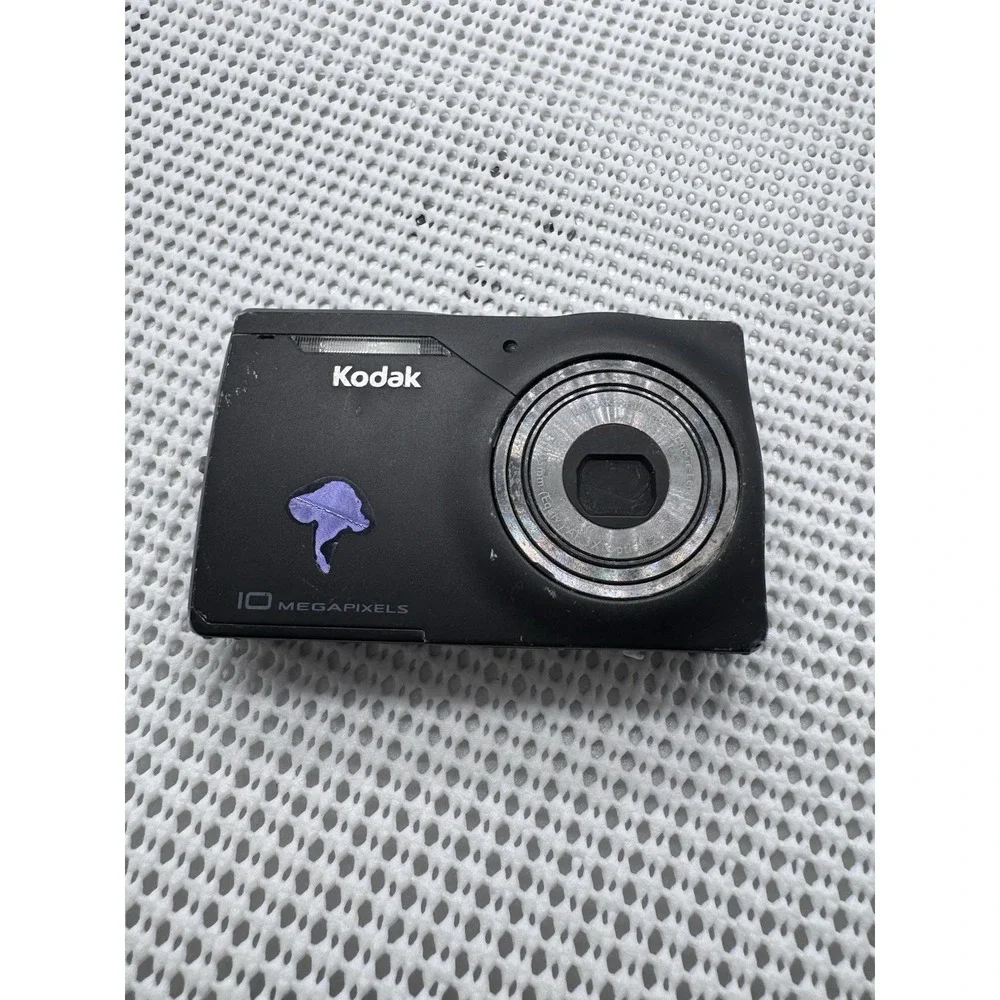 Kodak EasyShare M1033 10MP Digital Camera Black Untested For Parts Repair